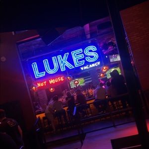 Meet your Posher, Hunter